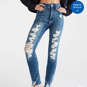 Aeropostale High Rise Curvy Skinny Jeans